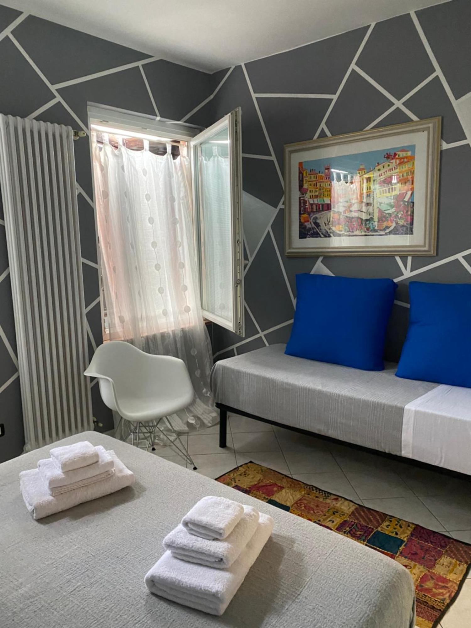 Appartamento Bastione San Marco Пескьера-дель-Гарда Экстерьер фото