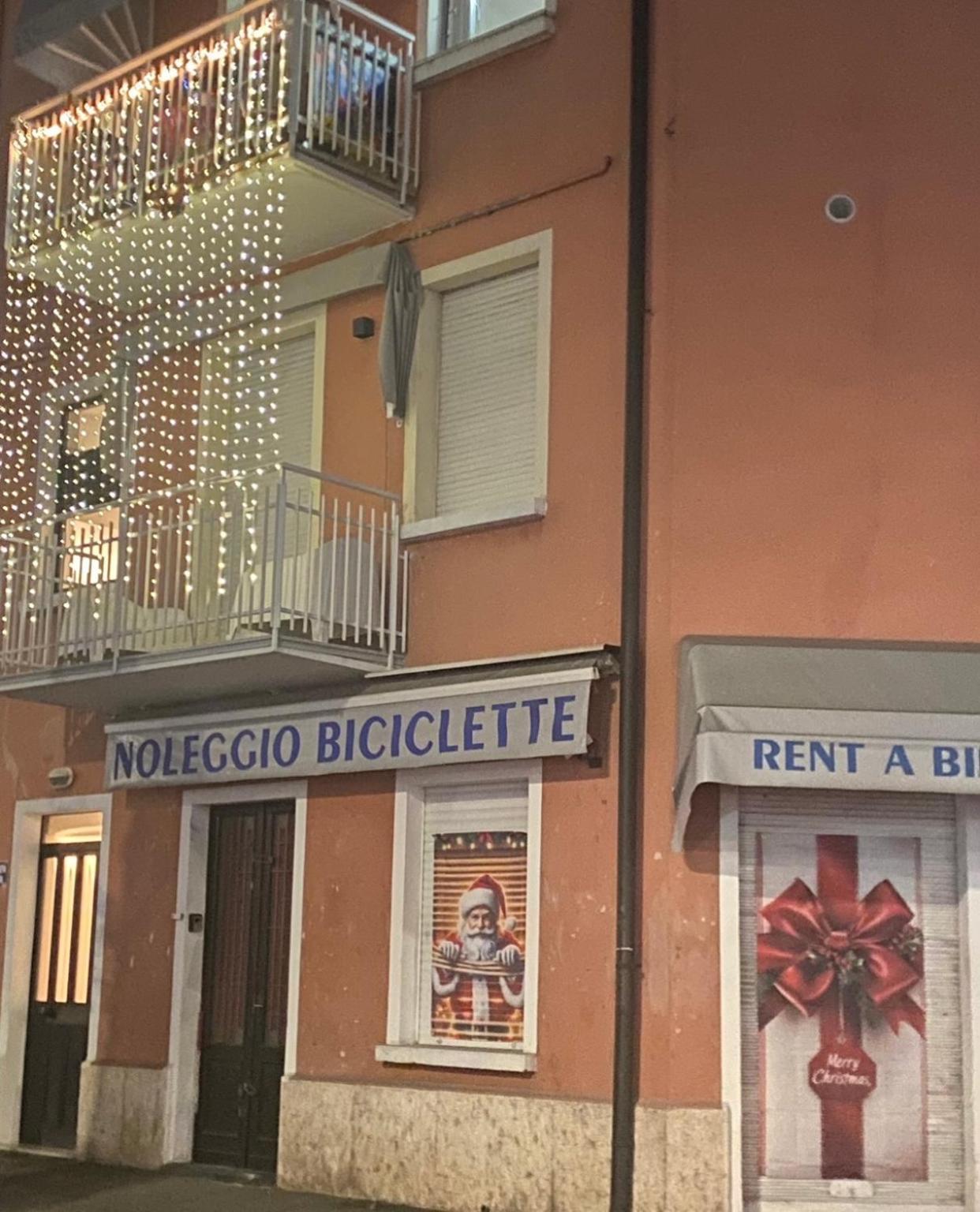 Appartamento Bastione San Marco Пескьера-дель-Гарда Экстерьер фото